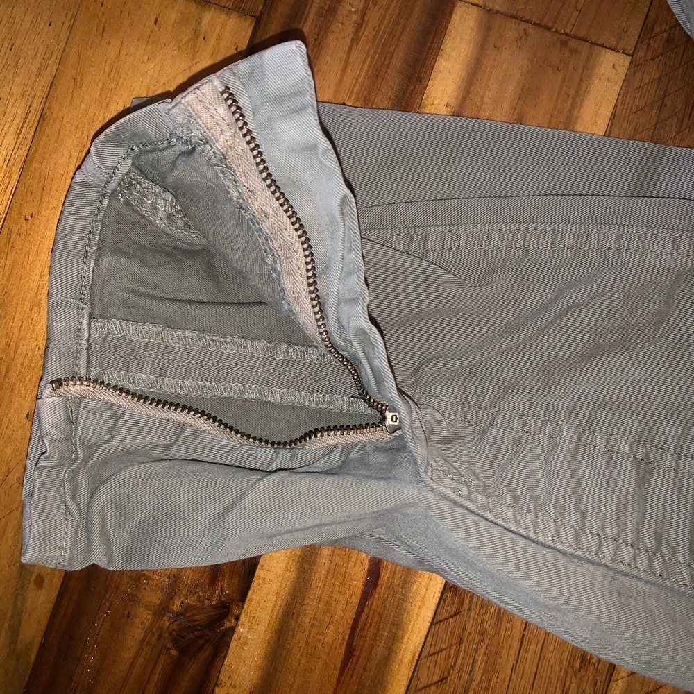 J Crew Muted Green Pant - Picture 4 of 4